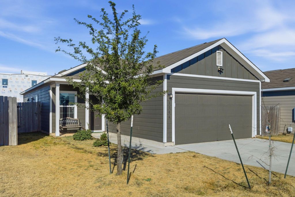 1106 Cattail LN, Bastrop, TX 78602
