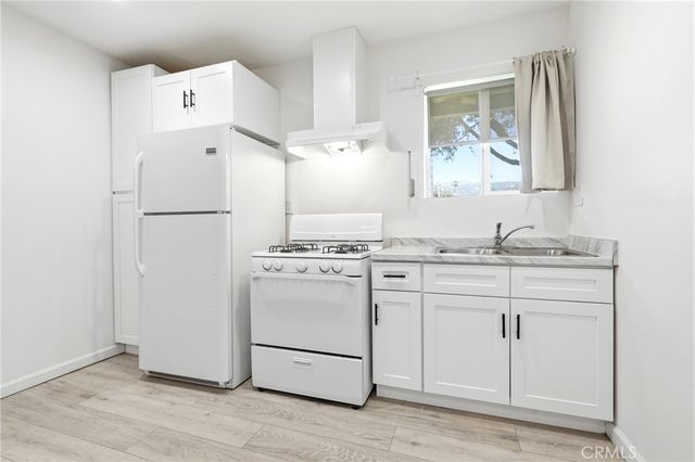 524 E Ghent, San Dimas, CA 91773