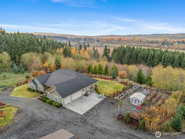 195 Budgett Lane, Chehalis, WA 98532