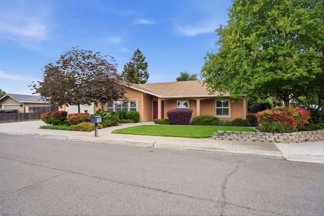 4729 Jimbo Ct, Denair, CA 95316