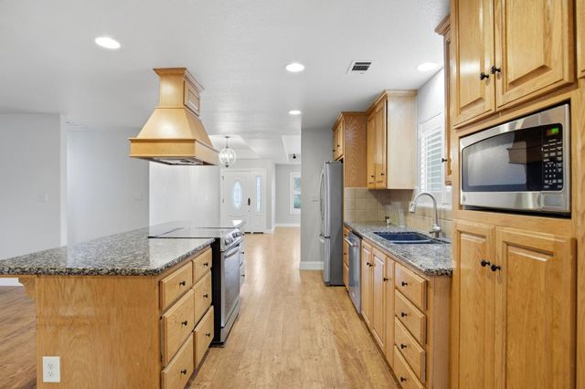 4729 Jimbo Ct, Denair, CA 95316