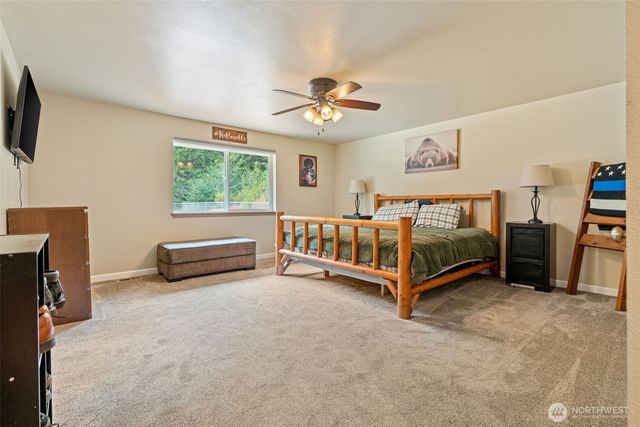 150 Alderbrook Lane, Adna, WA 98532
