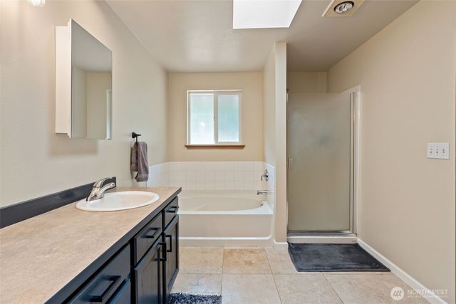 150 Alderbrook Lane, Adna, WA 98532