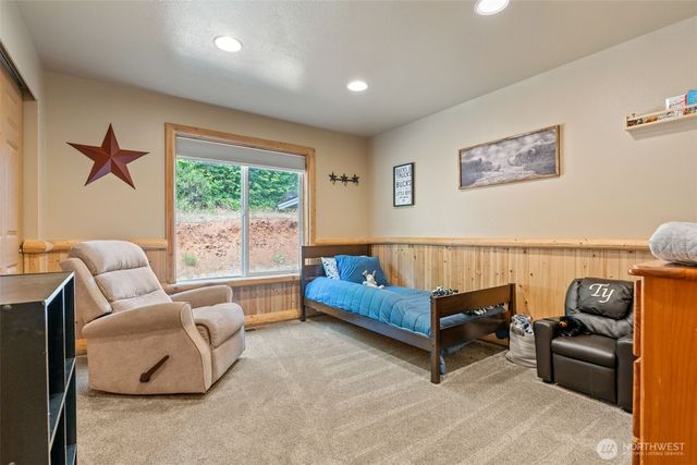 150 Alderbrook Lane, Adna, WA 98532