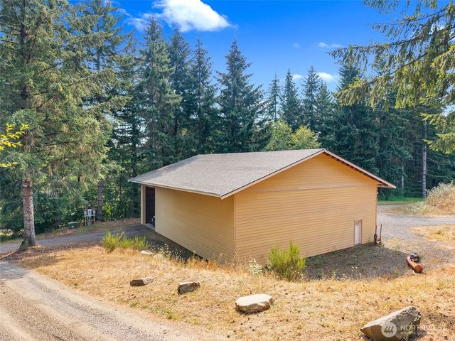 150 Alderbrook Lane, Adna, WA 98532