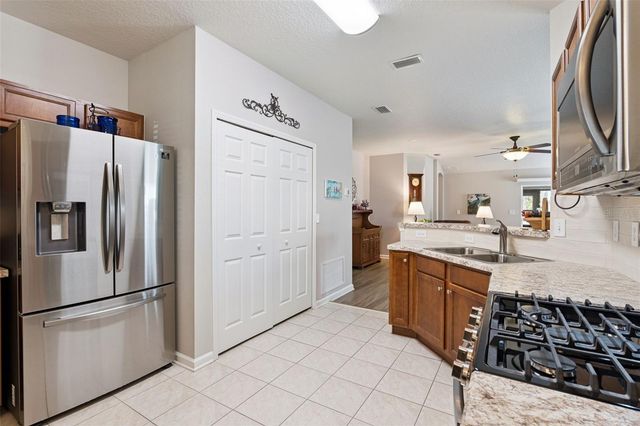 304 STONINGTON WAY, Deland, FL 32724