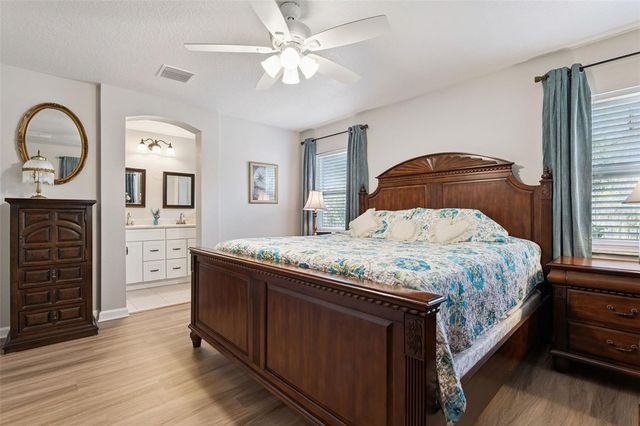 304 STONINGTON WAY, Deland, FL 32724