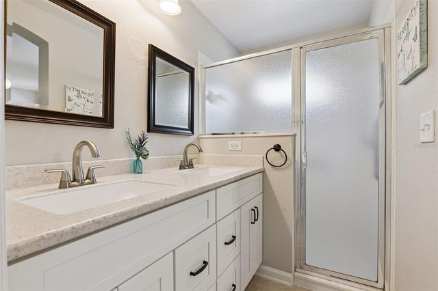 304 STONINGTON WAY, Deland, FL 32724