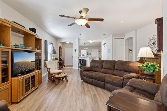 304 STONINGTON WAY, Deland, FL 32724