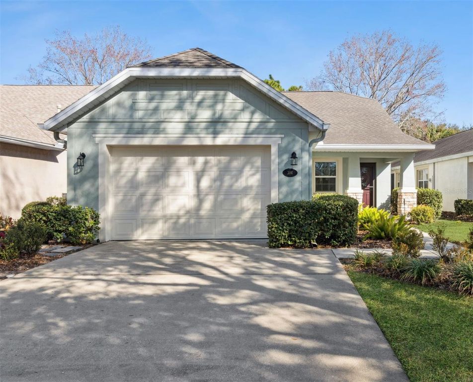 304 STONINGTON WAY, Deland, FL 32724