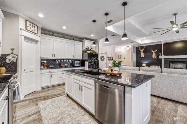 2058 Silver Creek Court, San Angelo, TX 76904