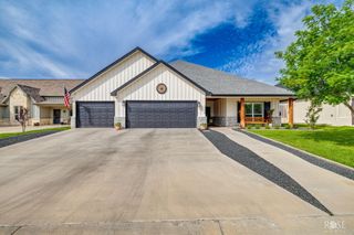 2058 Silver Creek Court, San Angelo, TX 76904