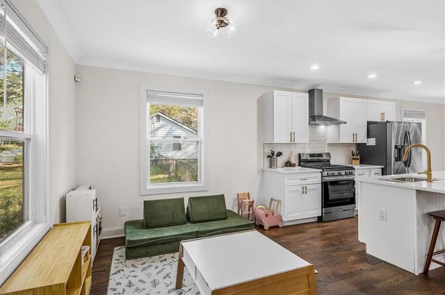 785 Murphey Street, Scottdale, GA 30079