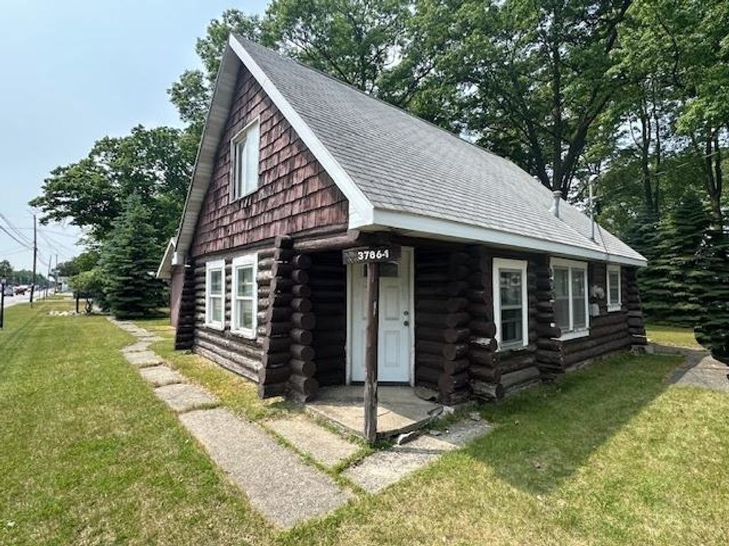 3786 W Houghton Lake Dr # 12, Houghton Lake, MI 48629
