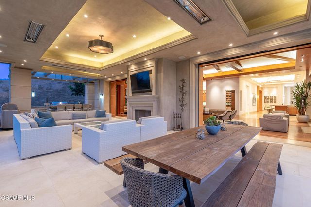 1300 Woodland Grove Court, Westlake Village, CA 91362