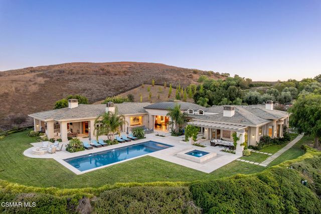 1300 Woodland Grove Court, Westlake Village, CA 91362