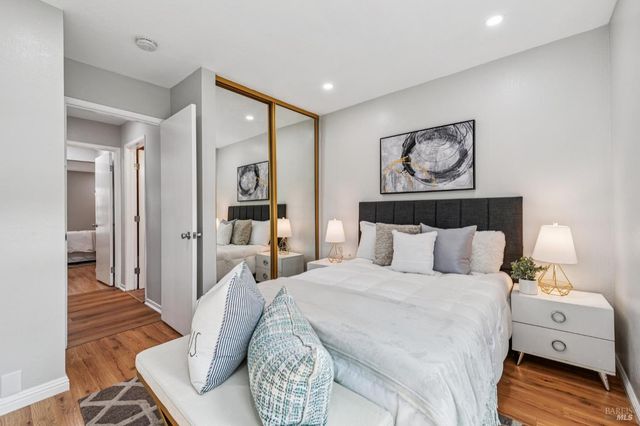 827 Via Casitas, Greenbrae, CA 94904