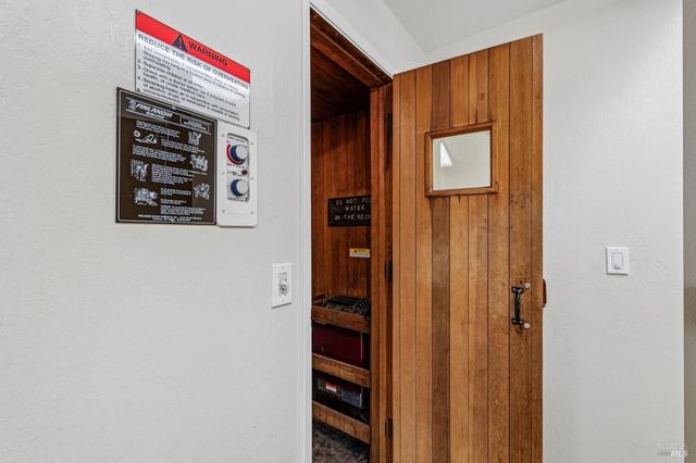 827 Via Casitas, Greenbrae, CA 94904