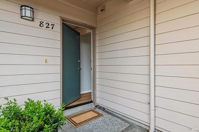 827 Via Casitas, Greenbrae, CA 94904