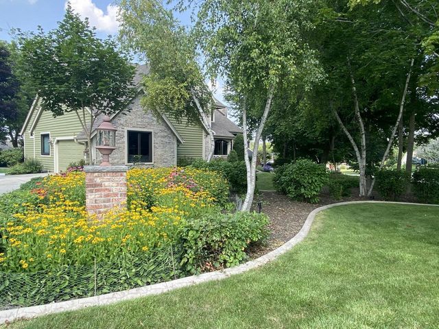 W191S6834 Bluegrass DRIVE, Muskego, WI 53150