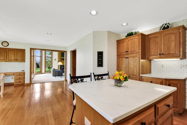 W191S6834 Bluegrass DRIVE, Muskego, WI 53150
