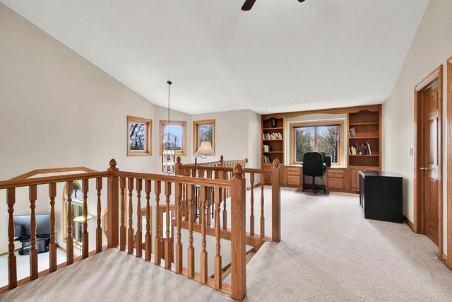 W191S6834 Bluegrass DRIVE, Muskego, WI 53150