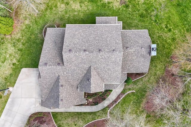 W191S6834 Bluegrass DRIVE, Muskego, WI 53150