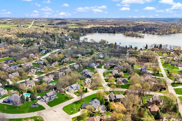 W191S6834 Bluegrass DRIVE, Muskego, WI 53150
