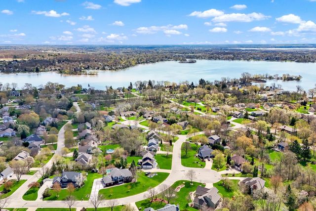 W191S6834 Bluegrass DRIVE, Muskego, WI 53150