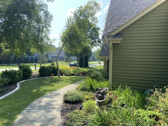W191S6834 Bluegrass DRIVE, Muskego, WI 53150