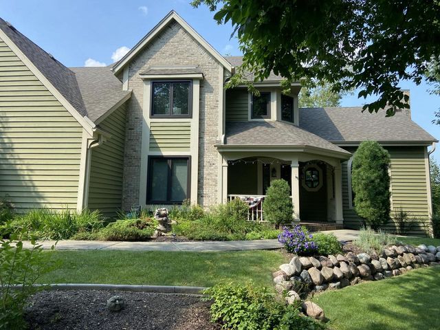 W191S6834 Bluegrass DRIVE, Muskego, WI 53150