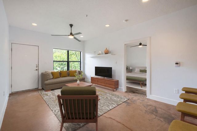 1807 Poquito ST 39, Austin, TX 78702