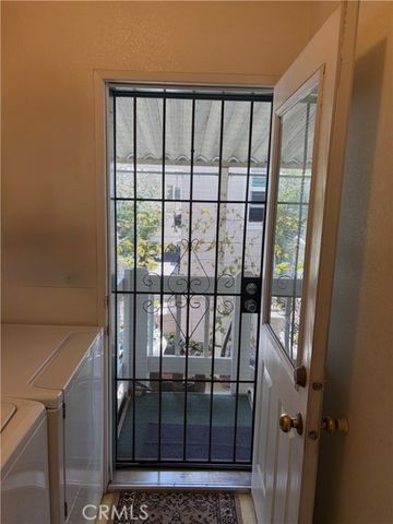 5200 Heil Avenue 37, Huntington Beach, CA 92649