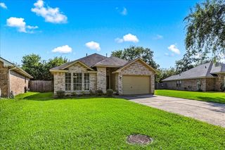 2803 Overland Trail, Dickinson, TX 77539