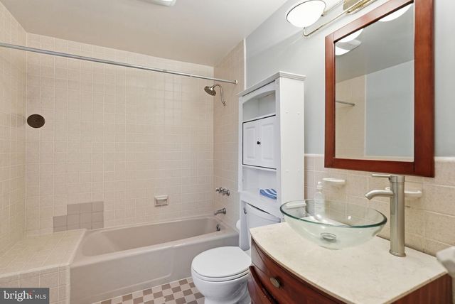 7709 ARROWOOD CT, Bethesda, MD 20817