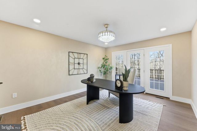 11800 BEEKMAN PL, Potomac, MD 20854