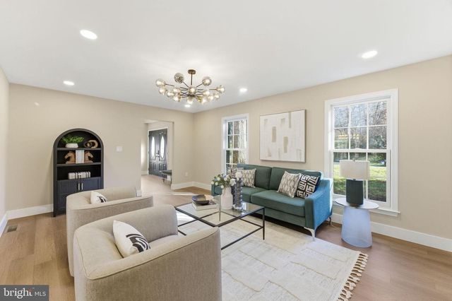 11800 BEEKMAN PL, Potomac, MD 20854