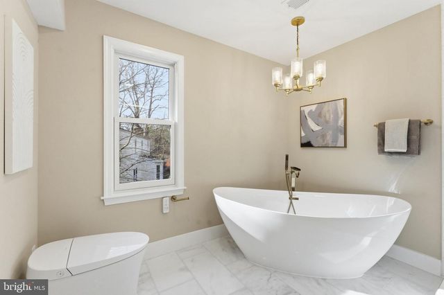 11800 BEEKMAN PL, Potomac, MD 20854