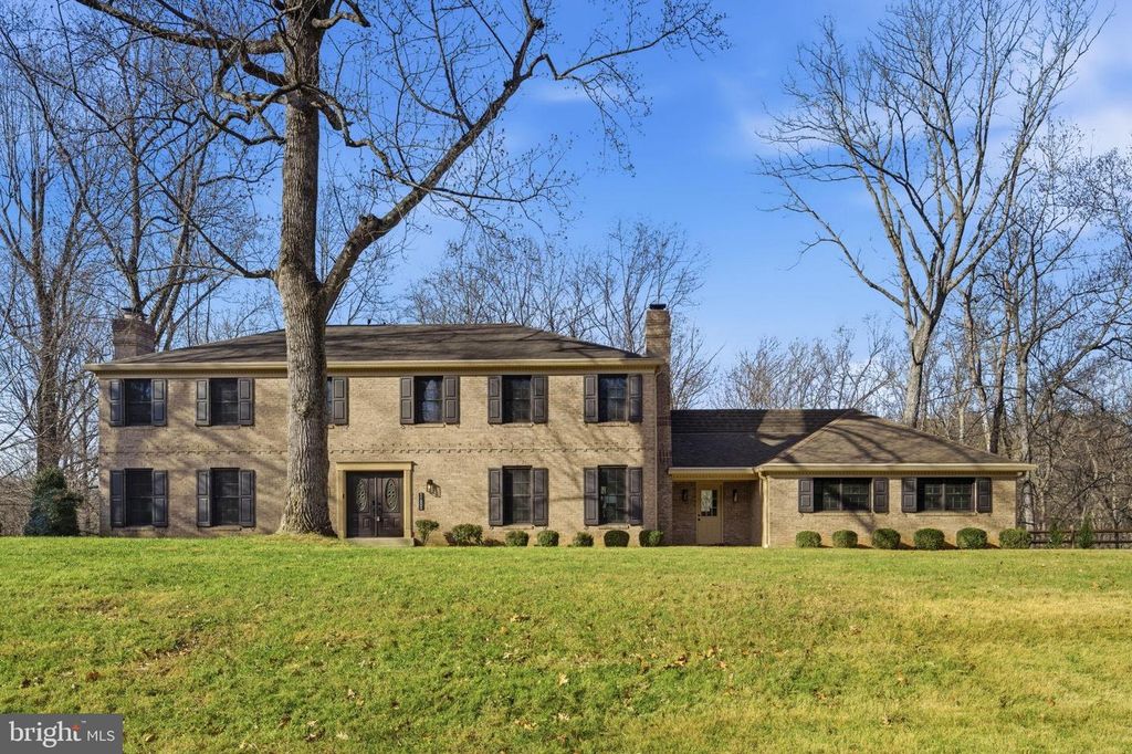 11800 BEEKMAN PL, Potomac, MD 20854