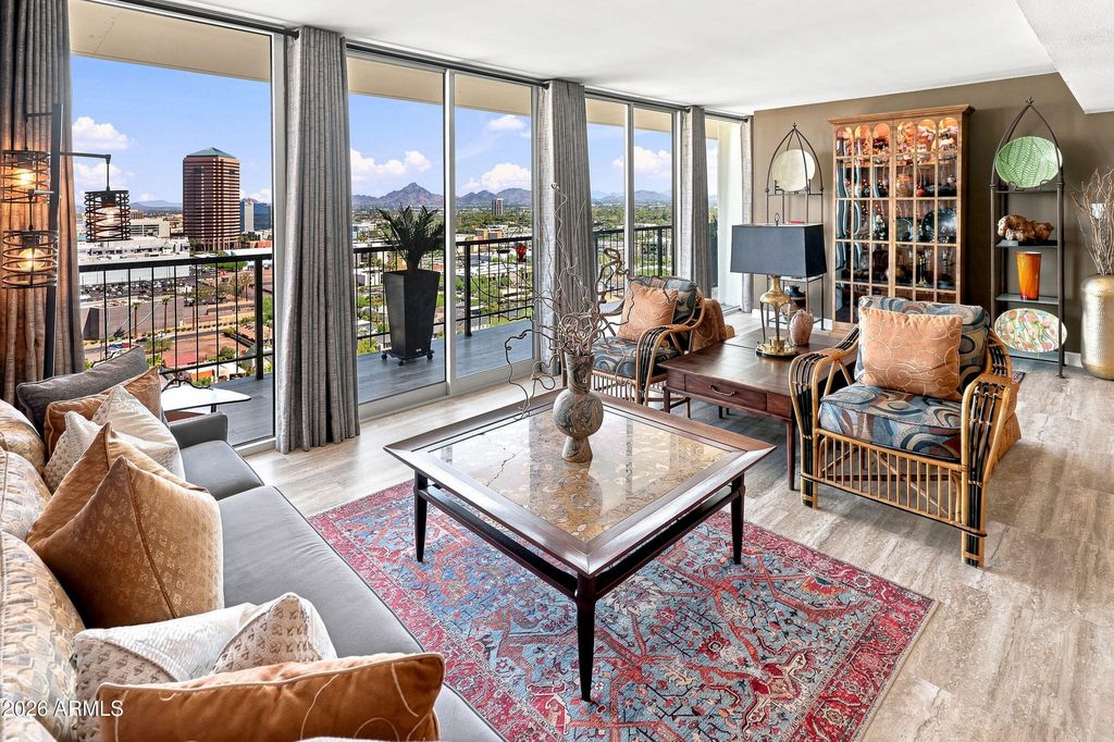 2323 N CENTRAL Avenue 1804, Phoenix, AZ 85004 — exterior