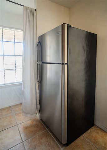 11901 Swearingen DR 38G, Austin, TX 78758