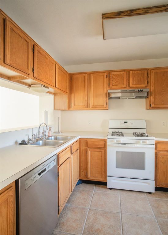 11901 Swearingen DR 38G, Austin, TX 78758