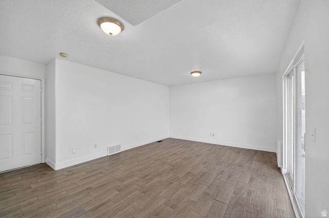 1520 N 550 W, West Bountiful, UT 84087