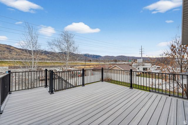 1520 N 550 W, West Bountiful, UT 84087