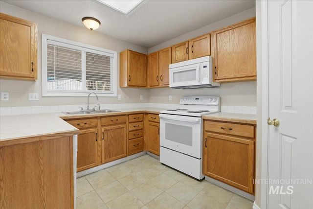 3273 N Chatterton Way, Boise, ID 83713