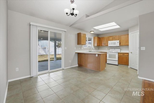 3273 N Chatterton Way, Boise, ID 83713