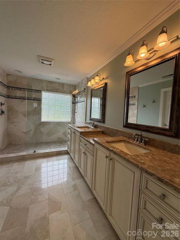 8219 Deer Drive, Harrisburg, NC 28075