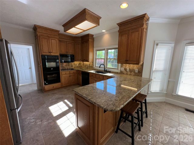 8219 Deer Drive, Harrisburg, NC 28075