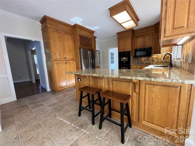8219 Deer Drive, Harrisburg, NC 28075