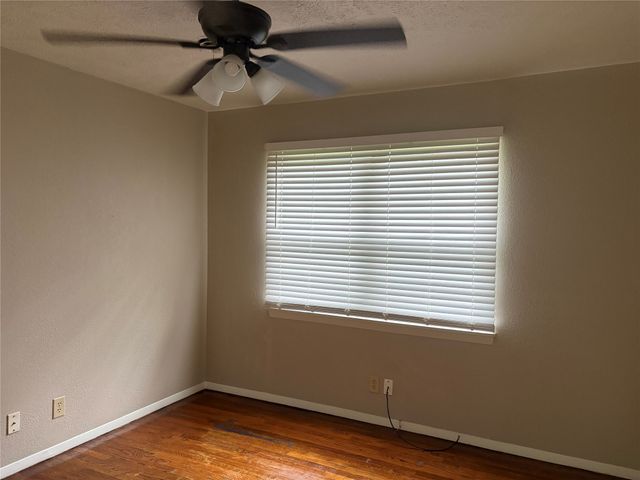 404 W Heron Street, Denison, TX 75020